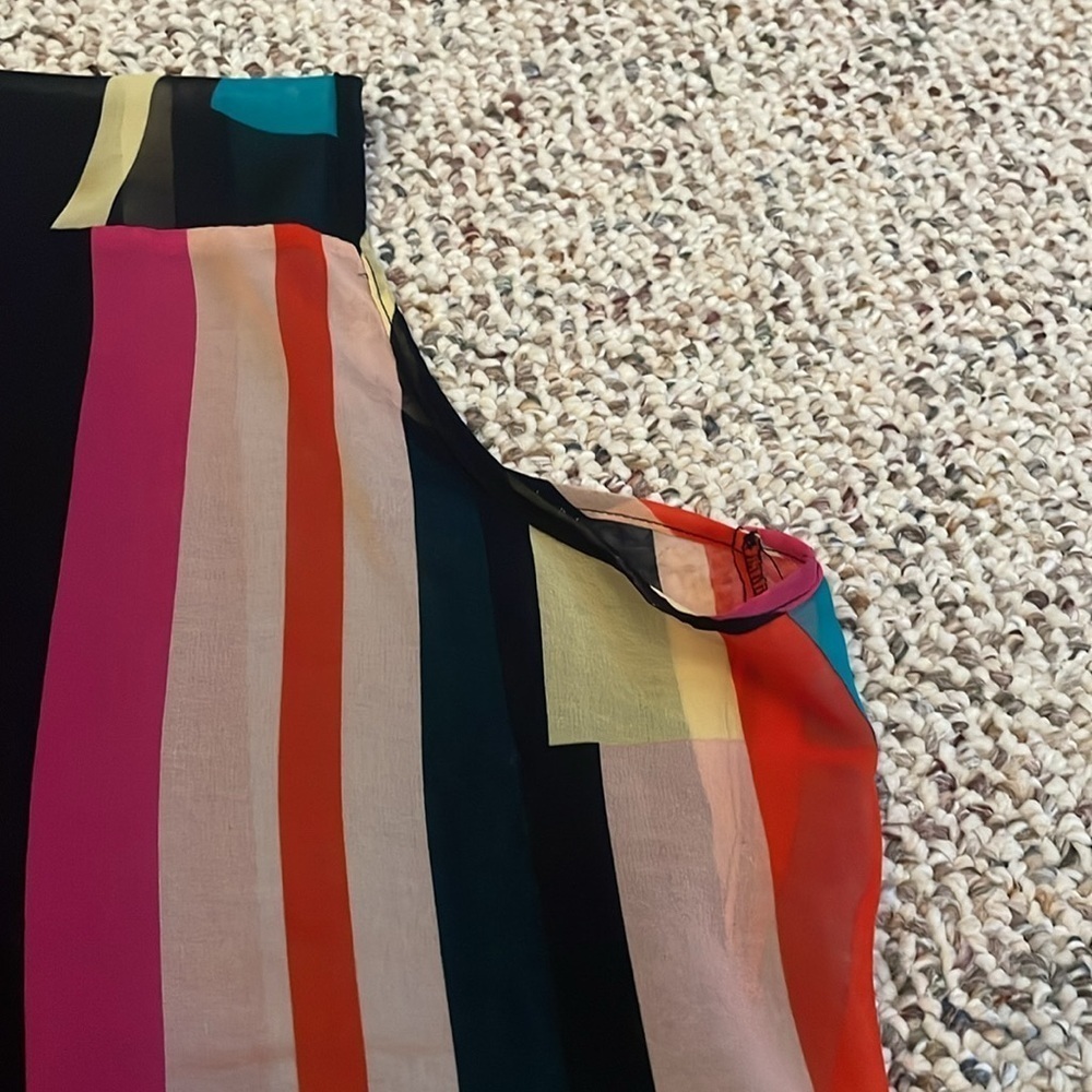 Annabella Colorbock Sheer Tunic Top. Medium - Picture 4 of 6